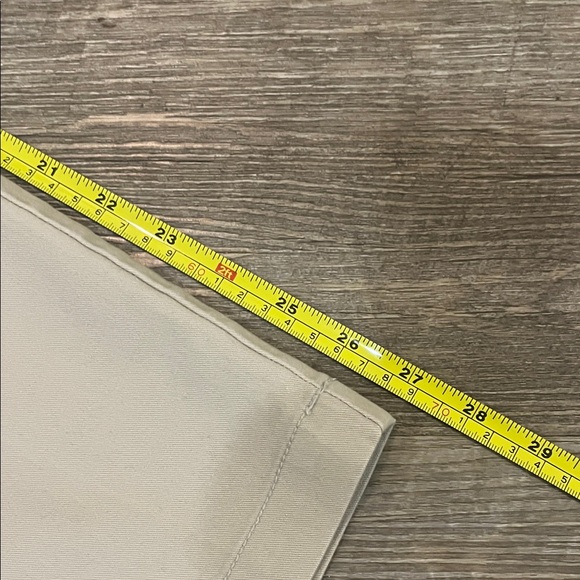 Old Navy Women Khaki Pants Skinny Stretch Size 6 for casual wear or uniform - Picture 11 of 11